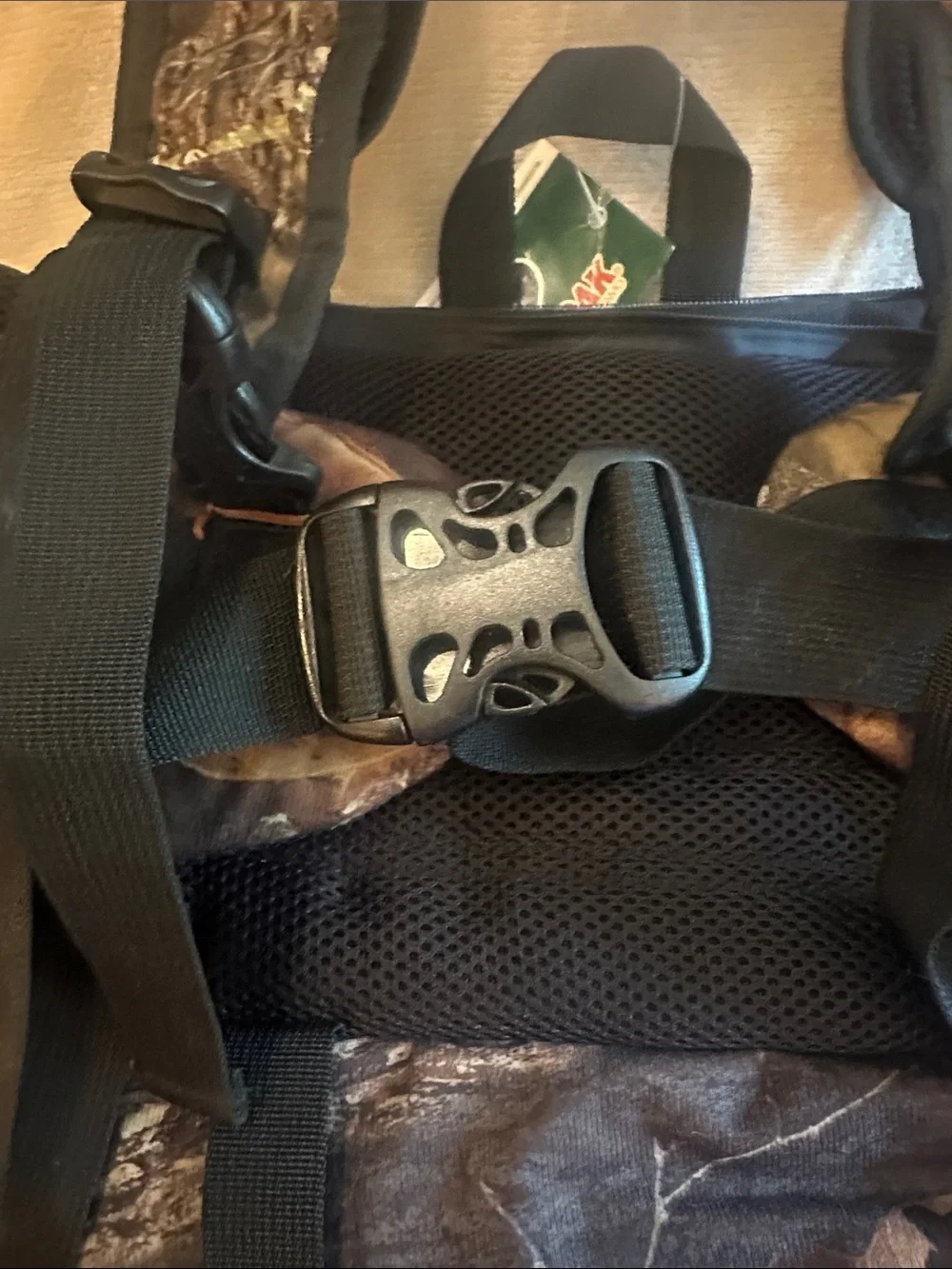 Mossy Oak Realtree Camo Hunting Chest Pack with Multiple Pockets